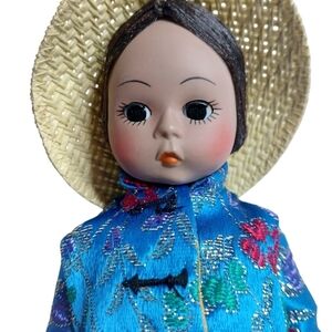 Vintage Madame Alexander Doll China 572 Boxed International-8" Blue NEW